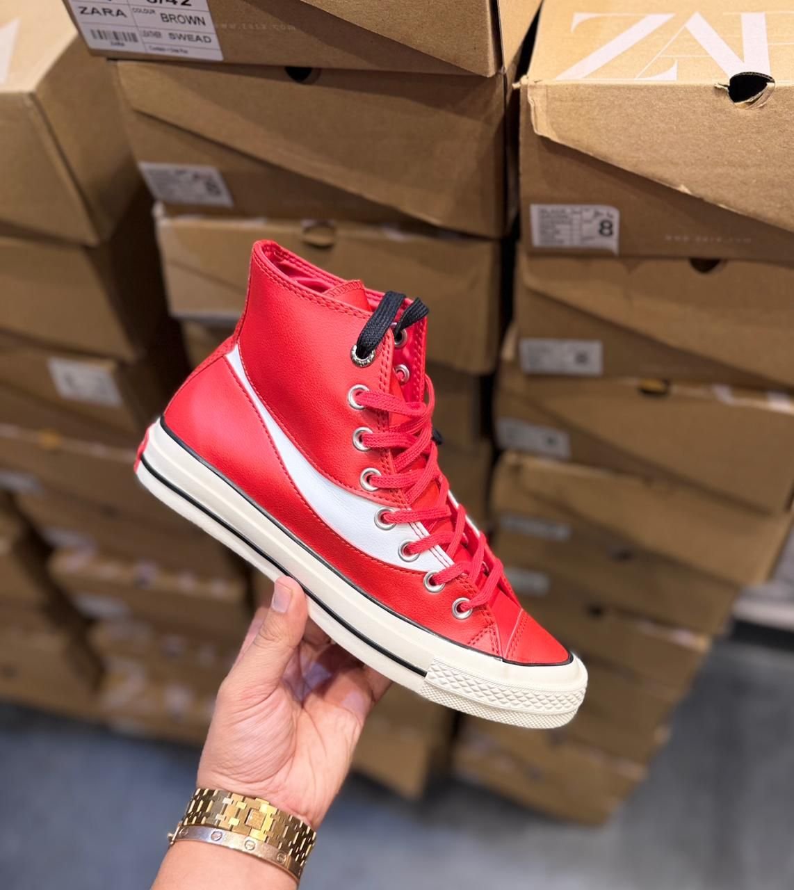 Graphic High Top Sneakers – Premium Comfort & Trendy Design (2) Graphic High Top Sneakers – Premium Comfort & Trendy Design