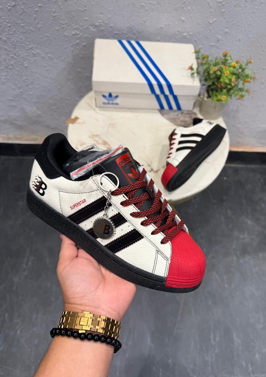 Luxury Low Top Sneakers – Premium Comfort & Trendy Design (1)