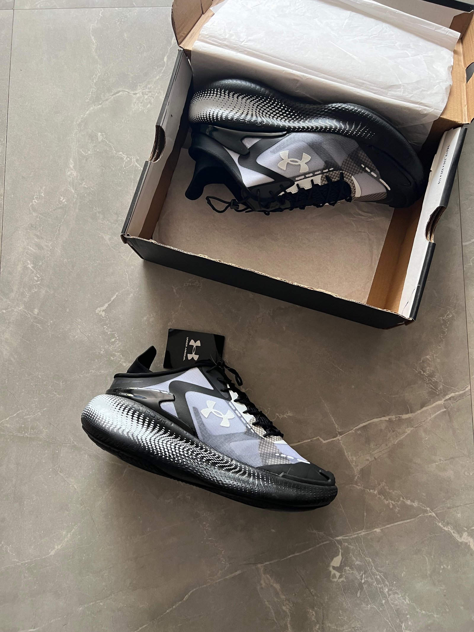 Performance Running Sneakers – Premium Comfort & Trendy Design