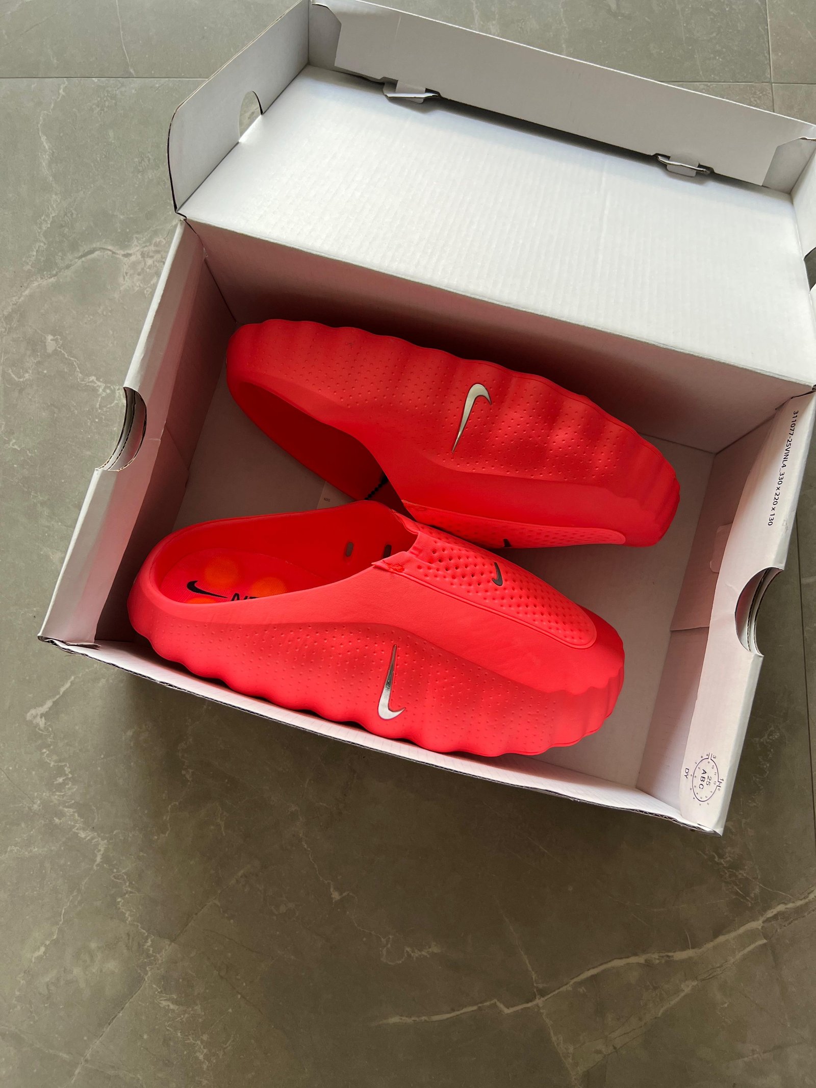 Premium Comfort Slippers – Lightweight Daily Wear Slides (5)
