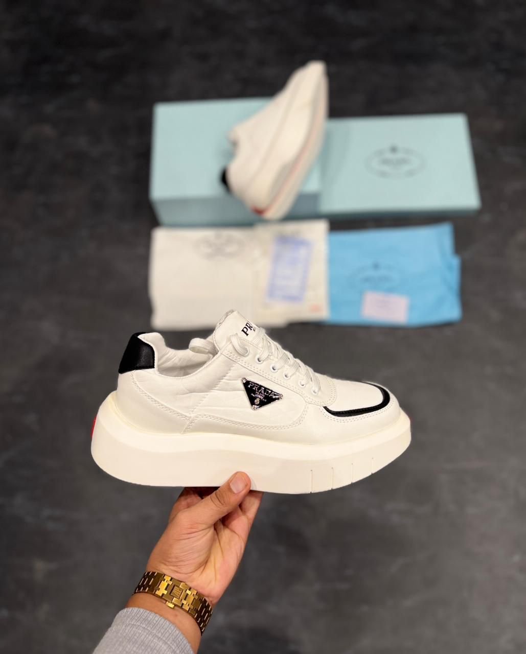 White Big Sole Sneakers – Premium Comfort & Luxury Design