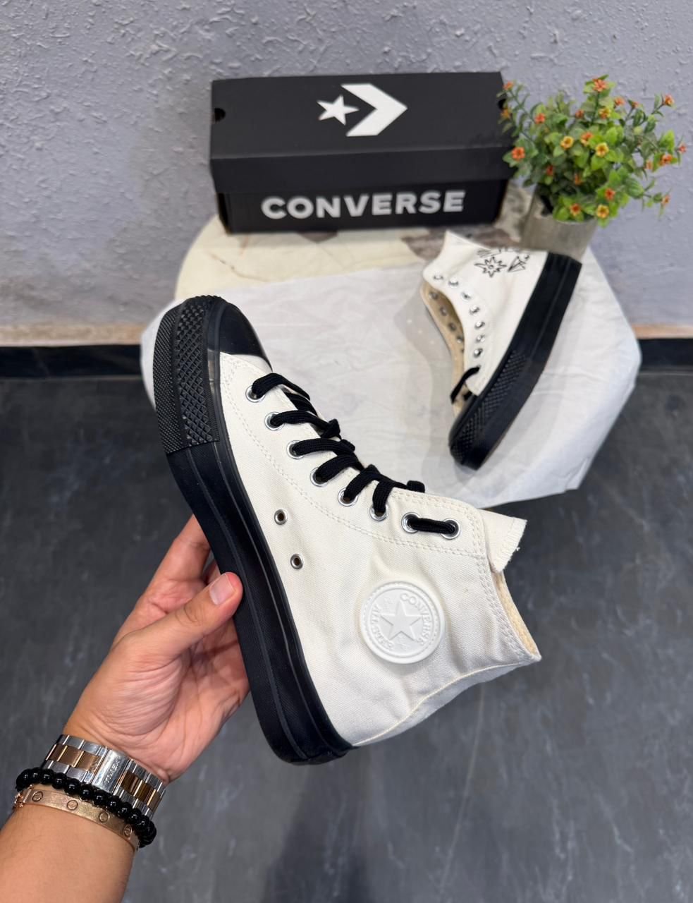 White Black High Top Sneakers – Premium Comfort & Trendy Design (1) White Black High Top Sneakers – Premium Comfort & Trendy Design