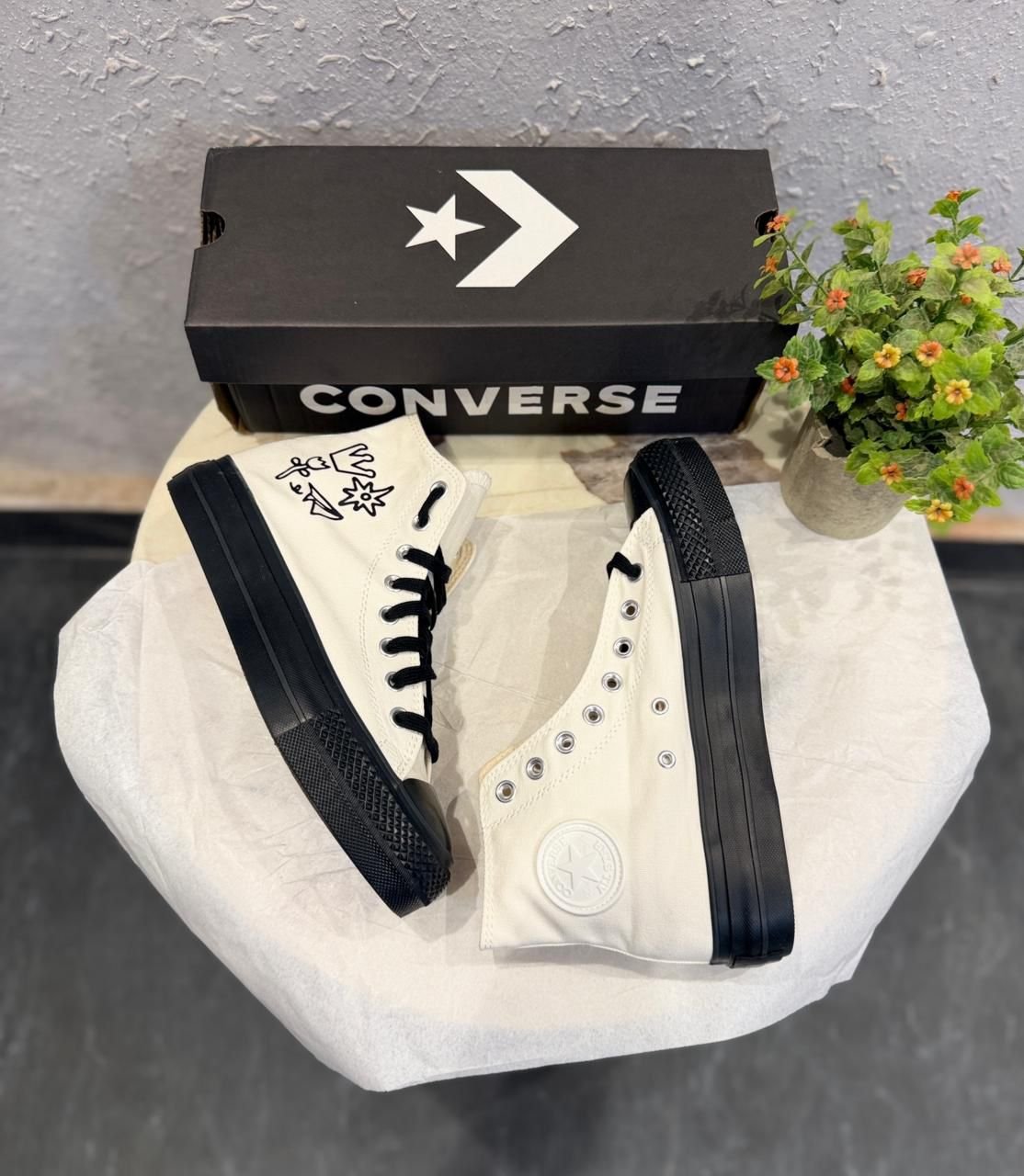 White Black High Top Sneakers – Premium Comfort & Trendy Design (2) White Black High Top Sneakers – Premium Comfort & Trendy Design