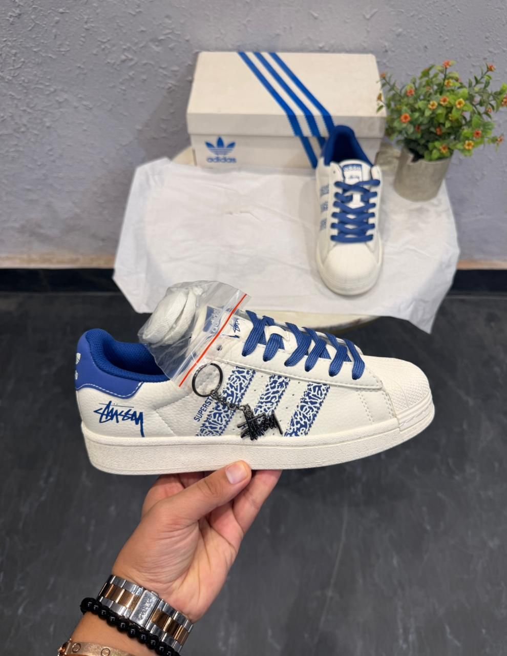 White Blue Low Top Sneakers – Premium Comfort & Trendy Design