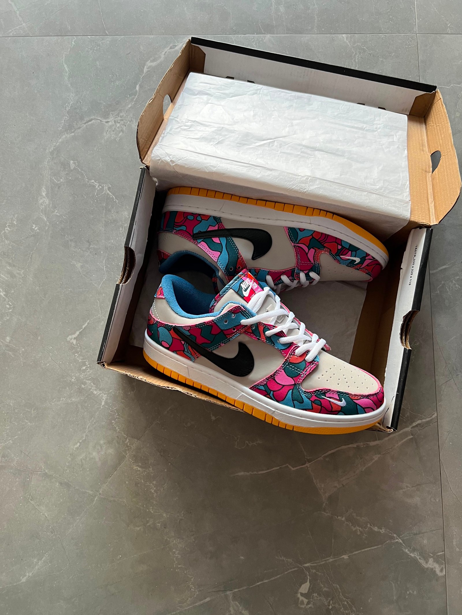 Abstract Pattern Sneakers – Creative Style & Everyday Comfort