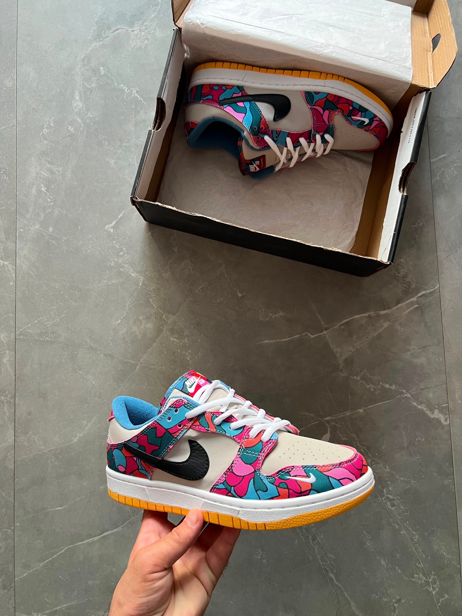 Abstract Pattern Sneakers – Creative Style & Everyday Comfort