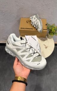 Adventure Trail Sneakers – Premium Comfort & Outdoor Style