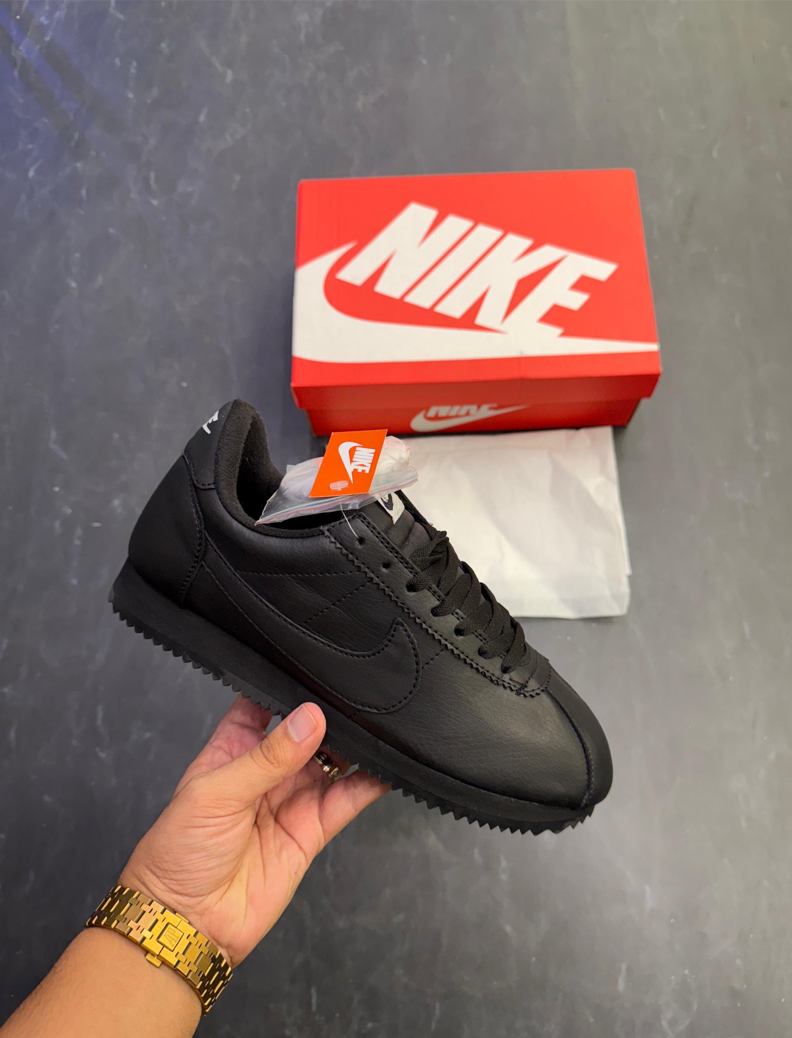 Black Leather Heritage Sneakers – Premium Comfort & Vintage Appeal