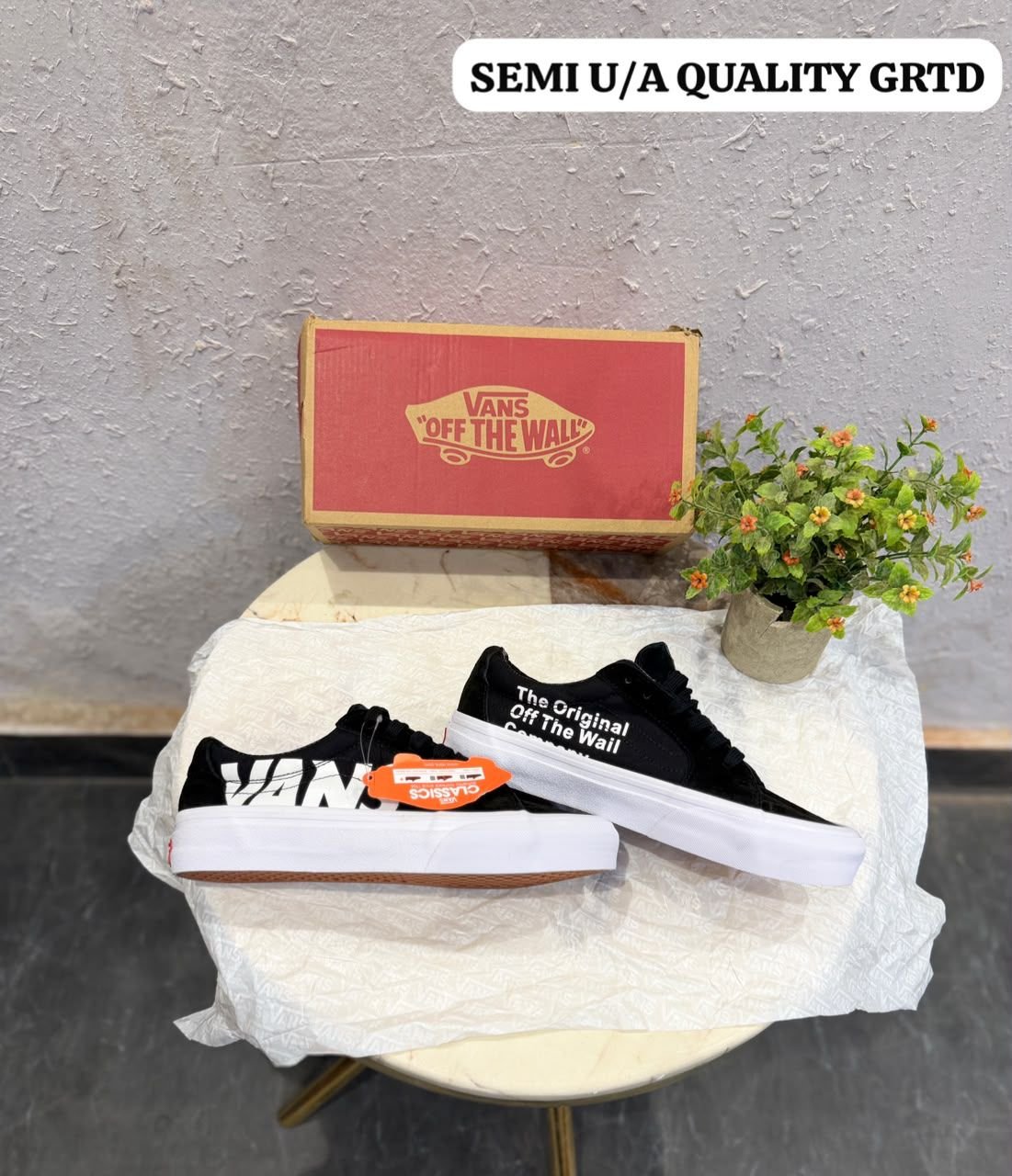Black White Skate Shoes – Classic Comfort & Timeless Street Style (2) Black White Skate Shoes – Classic Comfort & Timeless Street Style