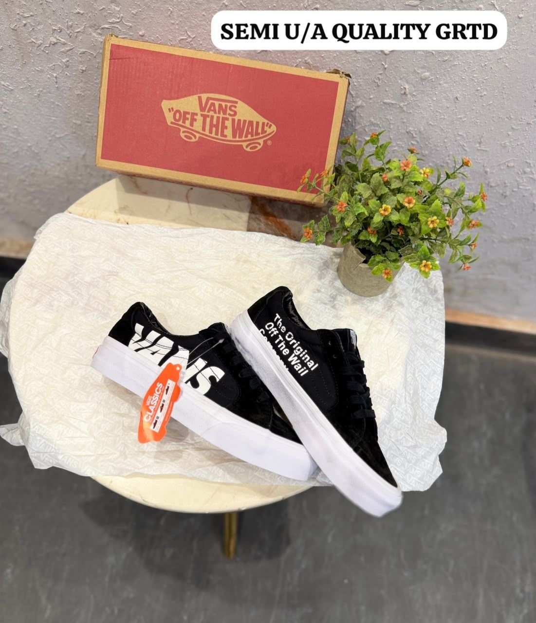 Black White Skate Shoes – Classic Comfort & Timeless Street Style (4) Black White Skate Shoes – Classic Comfort & Timeless Street Style