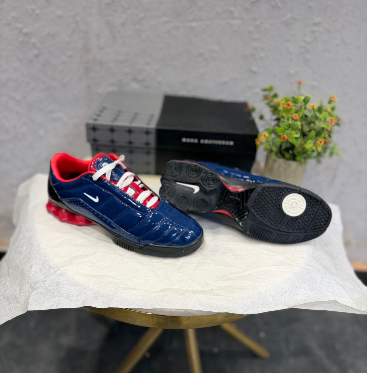 Blue Red Heritage Trainers – Premium Comfort & Retro Sport Style