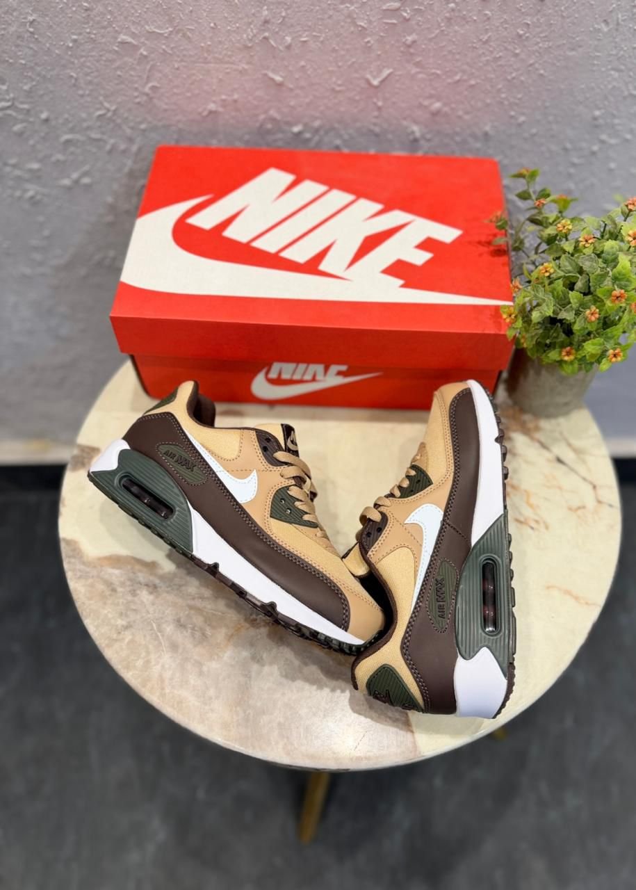 Brown White Lifestyle Sneakers – Premium Comfort & Everyday Style