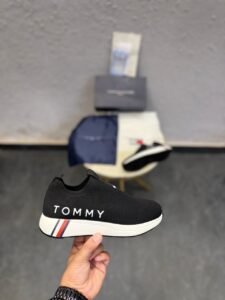 City Style Slip-On Shoes – Easy Comfort & Everyday Fashion