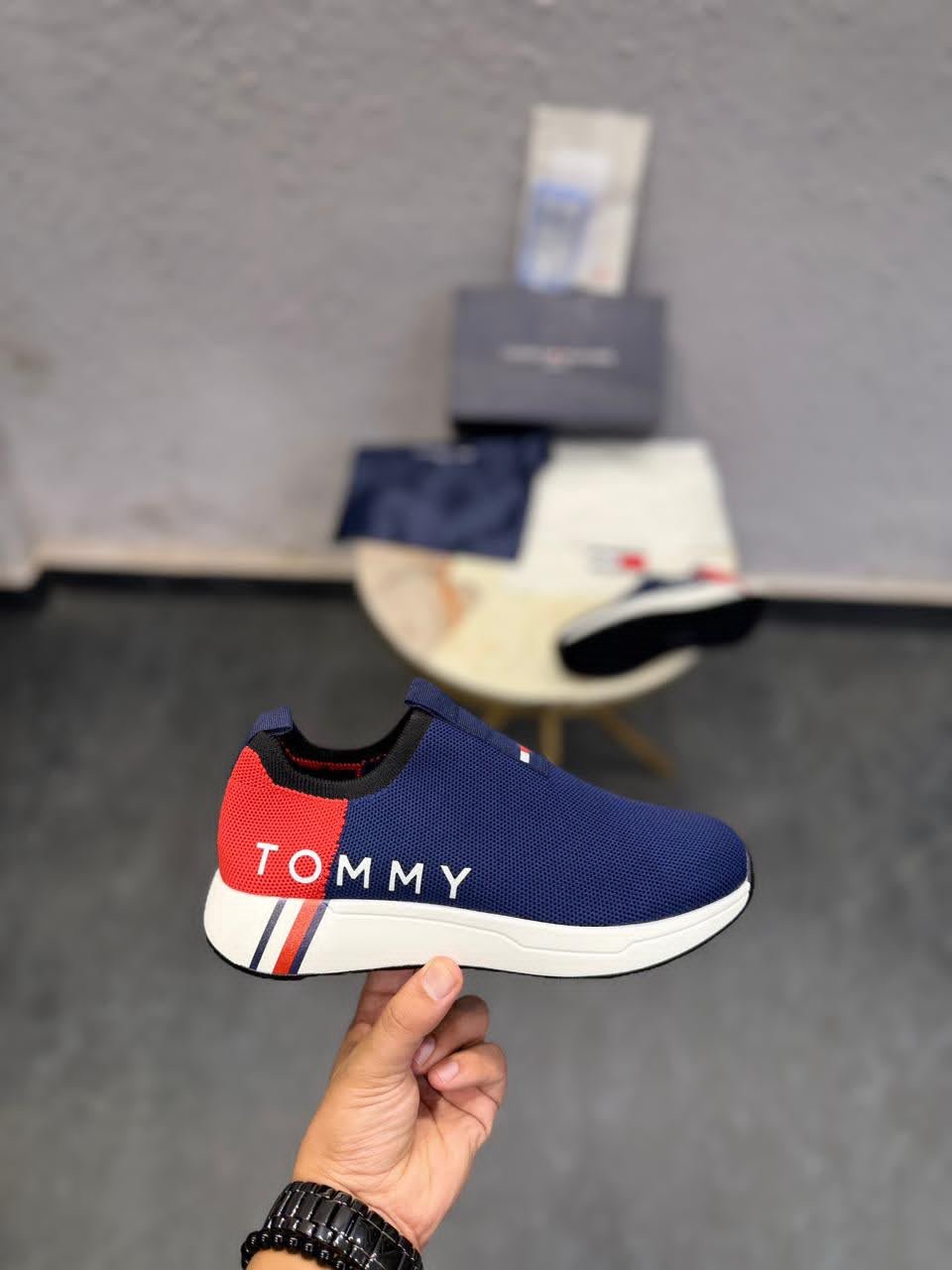 City Style Slip-On Shoes – Easy Comfort & Everyday Fashion