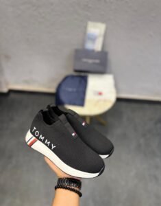 City Style Slip-On Shoes – Easy Comfort & Everyday Fashion