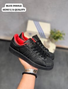 Core Black Heritage Sneakers – Premium Comfort & Everyday Style