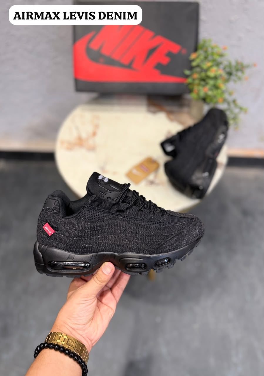 Denim Lifestyle Sneakers – Premium Comfort & Streetwear Style