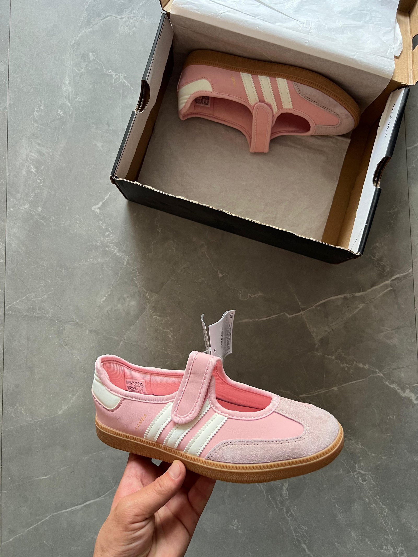 Girls Mary Jane Sneakers – Premium Comfort & Classic Style