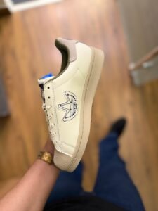 Illustrated Streetwear Sneakers – Premium Comfort & Creative Style