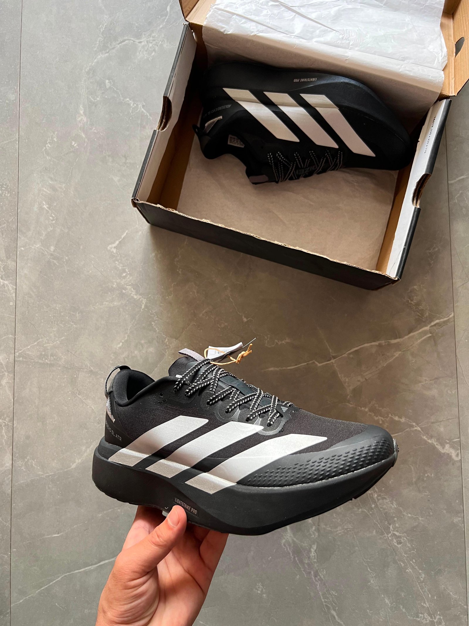 Lightweight Racing Sneakers – Premium Comfort & Speed Inspired Style