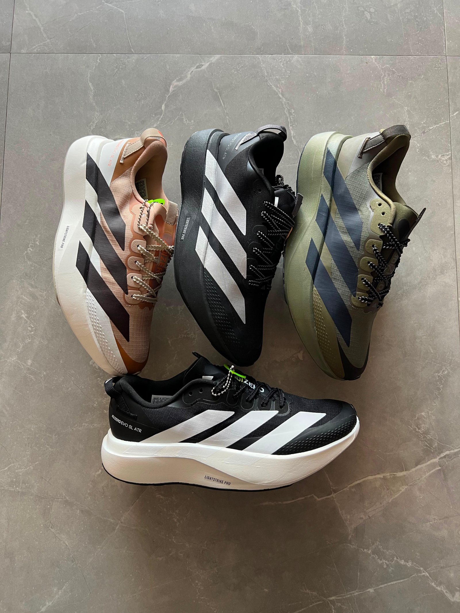 Lightweight Racing Sneakers – Premium Comfort & Speed Inspired Style