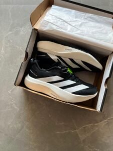 Lightweight Racing Sneakers – Premium Comfort & Speed Inspired Style