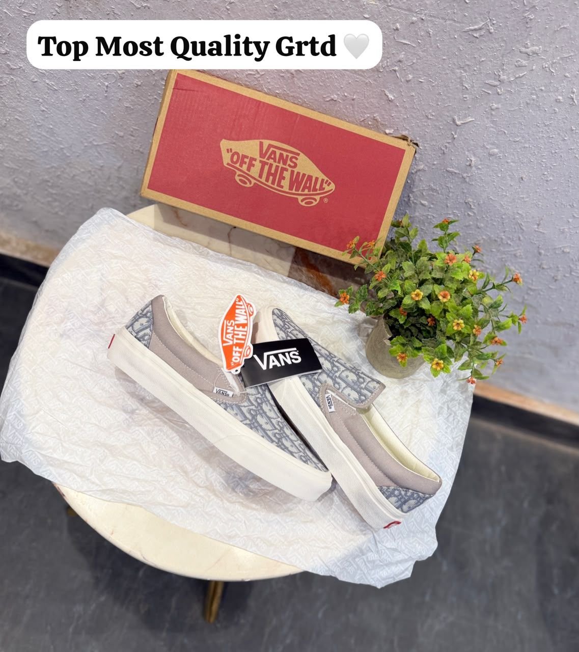 Luxury Canvas Slip-On Sneakers – Premium Comfort & Effortless Style