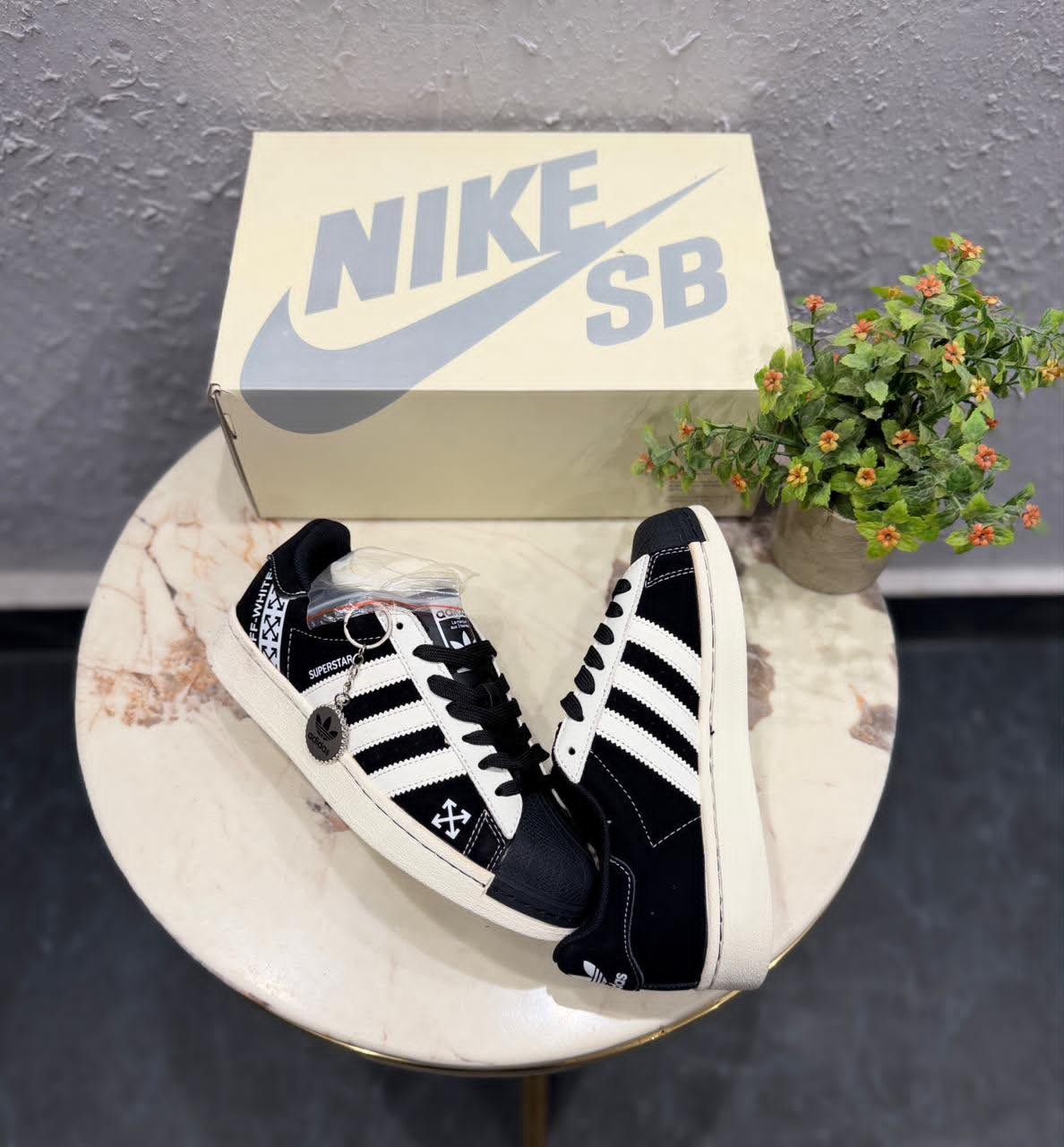 Off White Heritage Sneakers – Premium Comfort & Timeless Style