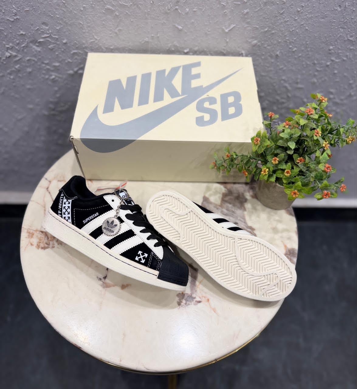 Off White Heritage Sneakers – Premium Comfort & Timeless Style