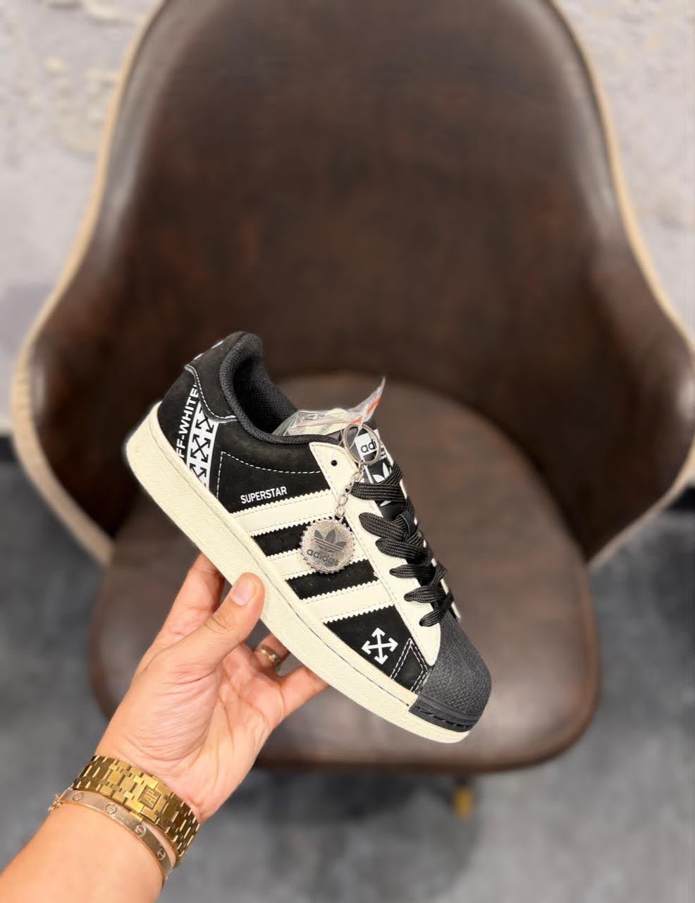 Off White Heritage Sneakers – Premium Comfort & Timeless Style