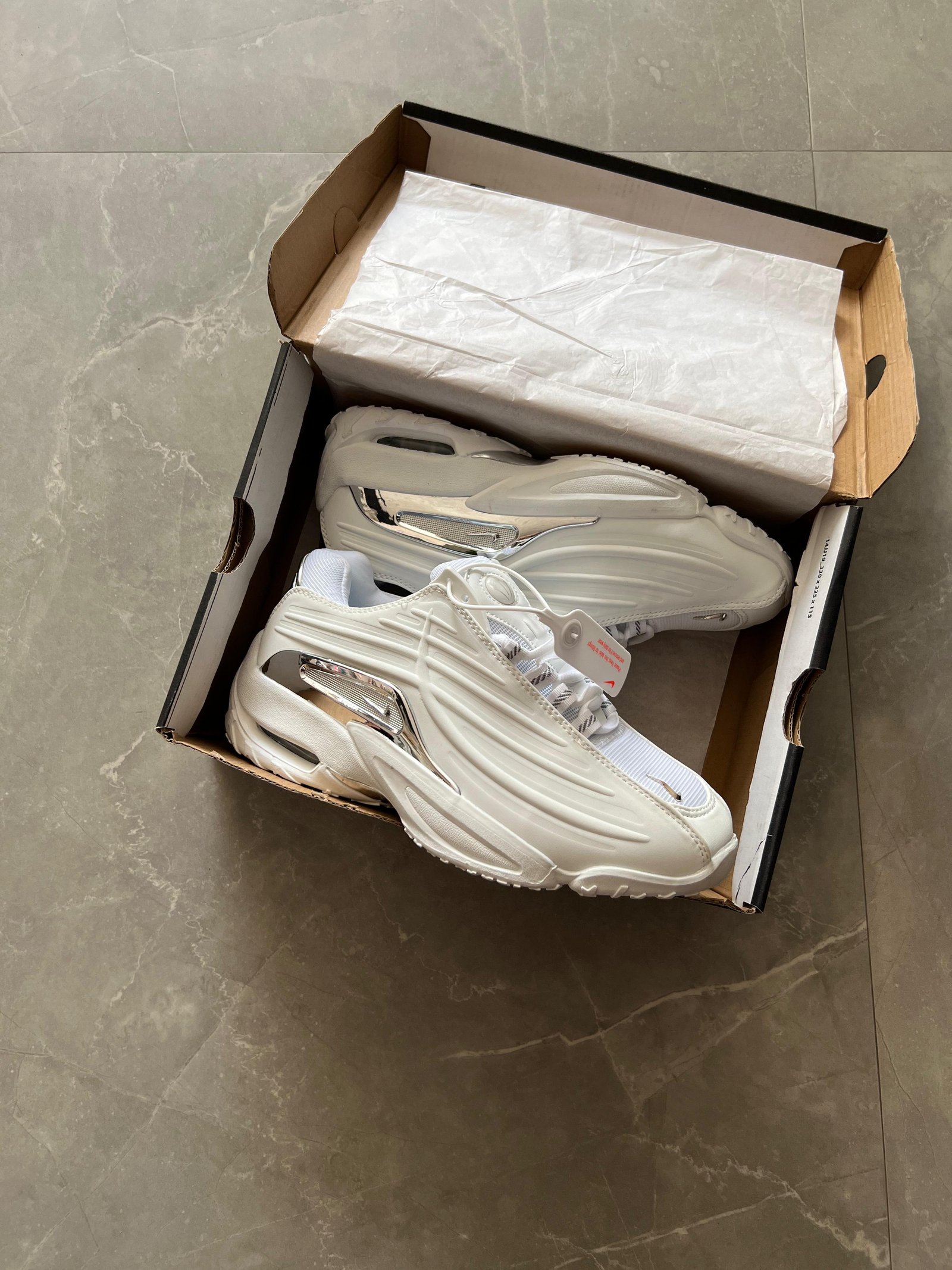 Premium Streetwear Sneakers – Premium Comfort & Trendy Design
