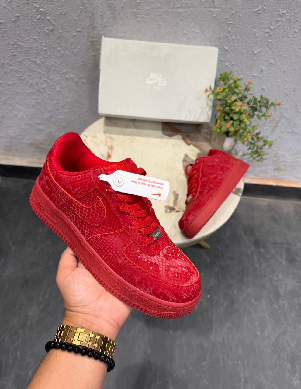 Red Statement Sneakers – Premium Comfort & Bold Street Style