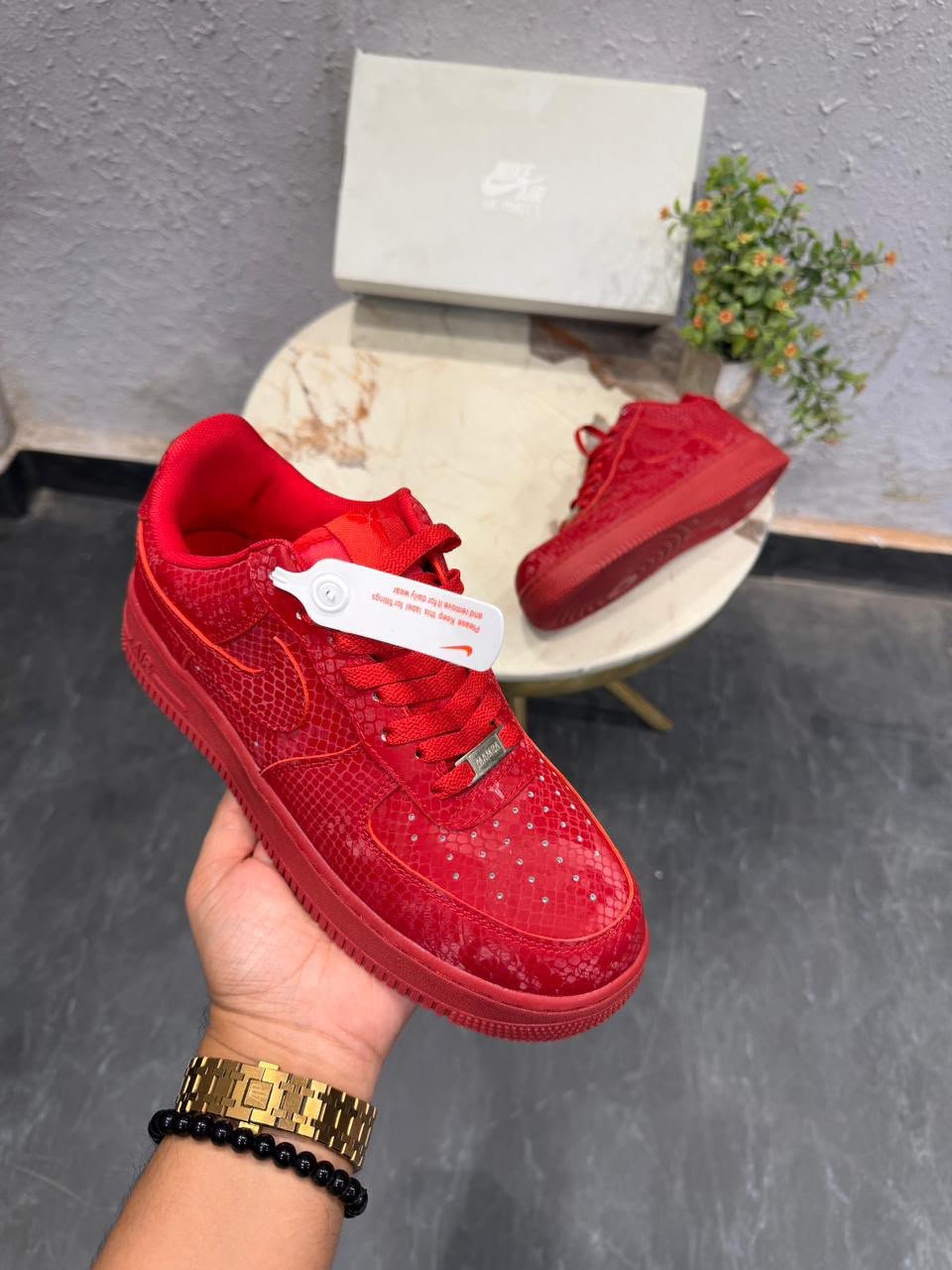 Red Statement Sneakers – Premium Comfort & Bold Street Style