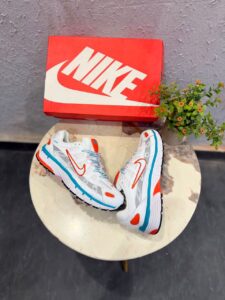 Red White Blue Runner Sneakers – Premium Comfort & Sporty Style