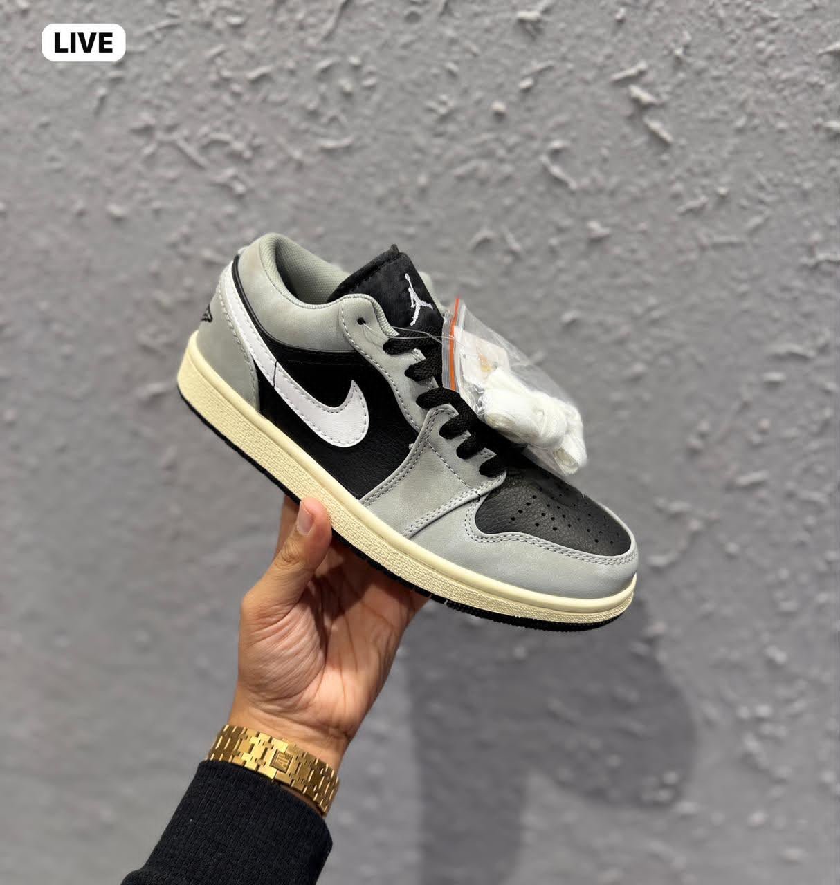 Shadow Grey Low Top Sneakers – Premium Comfort & Urban Style (4) Shadow Grey Low Top Sneakers – Premium Comfort & Urban Style