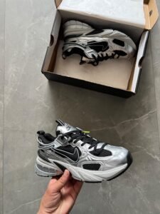 Silver Black Running Sneakers – Lightweight Comfort & Modern Performance