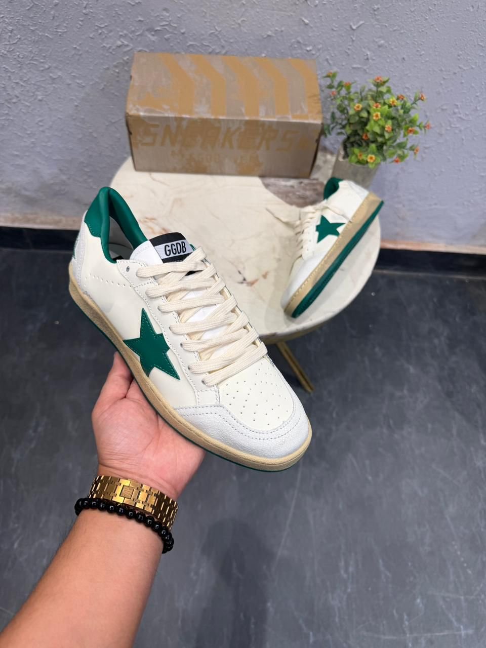 Vintage Star Lifestyle Sneakers – Premium Comfort & Luxury Casual Style