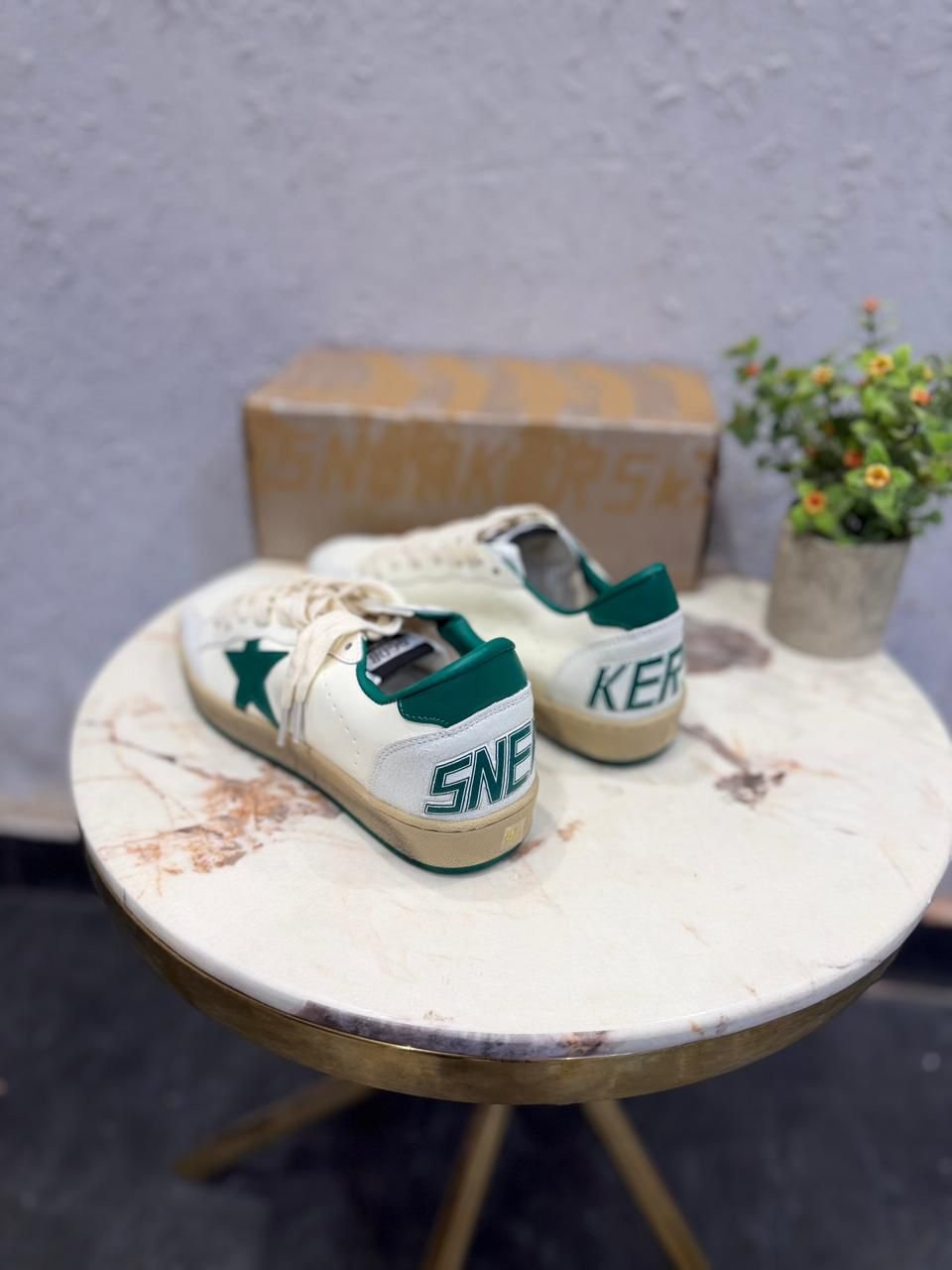 Vintage Star Lifestyle Sneakers – Premium Comfort & Luxury Casual Style