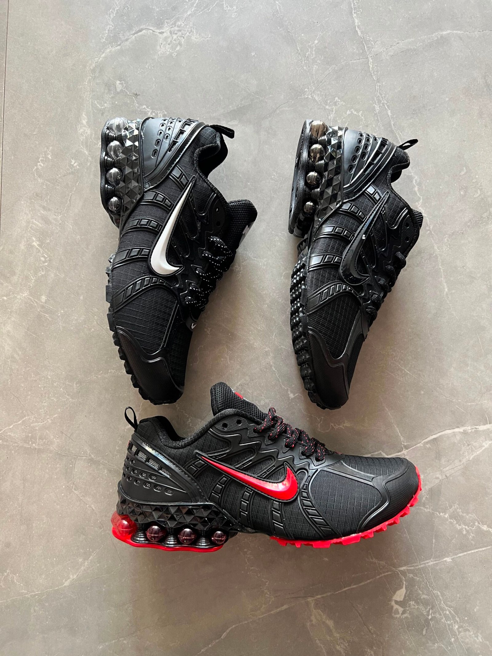 Airmax 2026 Premium Quality Sneakers – Available in 3 Colors (6) Airmax 2026 Premium Quality Sneakers – Available in 3 Colors (6)