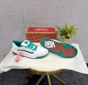 Chunky White Green Lifestyle Sneakers – Premium Everyday Comfort