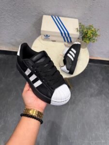 Classic White Black Lifestyle Sneakers – Premium Heritage Edition
