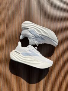 Max Cushion Running Shoes – Premium Comfort for Everyday Performance