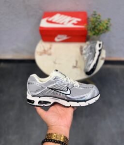 Metallic White Performance Sneakers – Premium Comfort & Retro Runner Style
