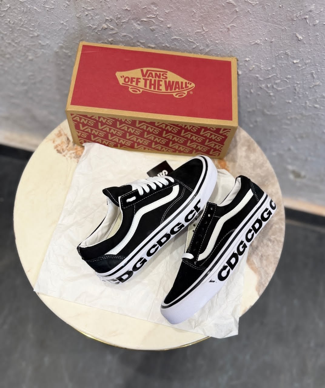 Old Skool X CDG Sneakers – Premium Lifestyle Edition (3)