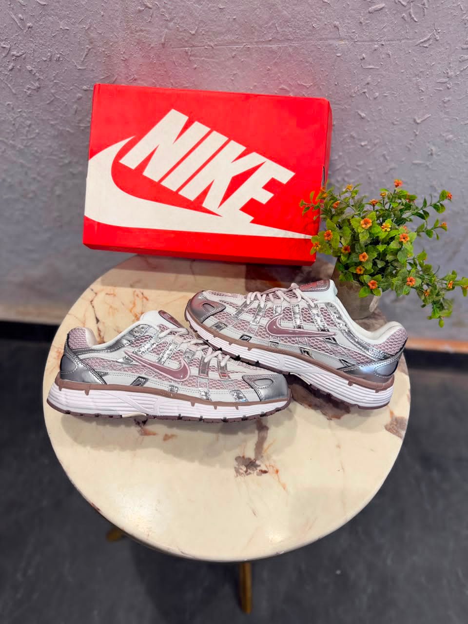 P-6000 Trainer Metallic Wine Swoosh Sneakers – Premium Lifestyle Edition (2) P-6000 Trainer Metallic Wine Swoosh Sneakers – Premium Lifestyle Edition (2)