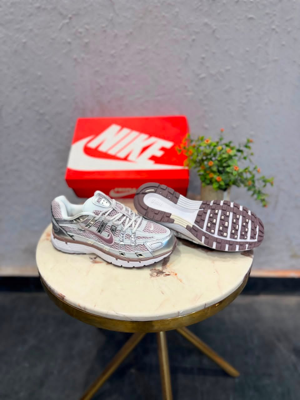 P-6000 Trainer Metallic Wine Swoosh Sneakers – Premium Lifestyle Edition (4) P-6000 Trainer Metallic Wine Swoosh Sneakers – Premium Lifestyle Edition (4)