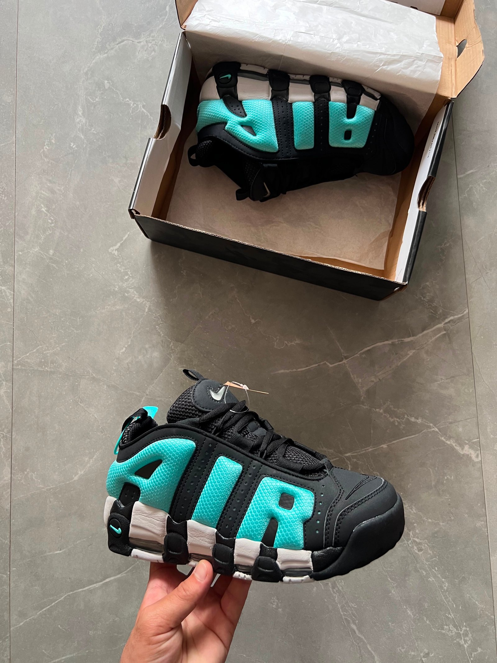 Premium Basketball Lifestyle Sneakers – Lightweight Everyday Comfort