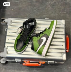 Premium Mid-Top Leather Sneakers – Clay Green Edition (4)