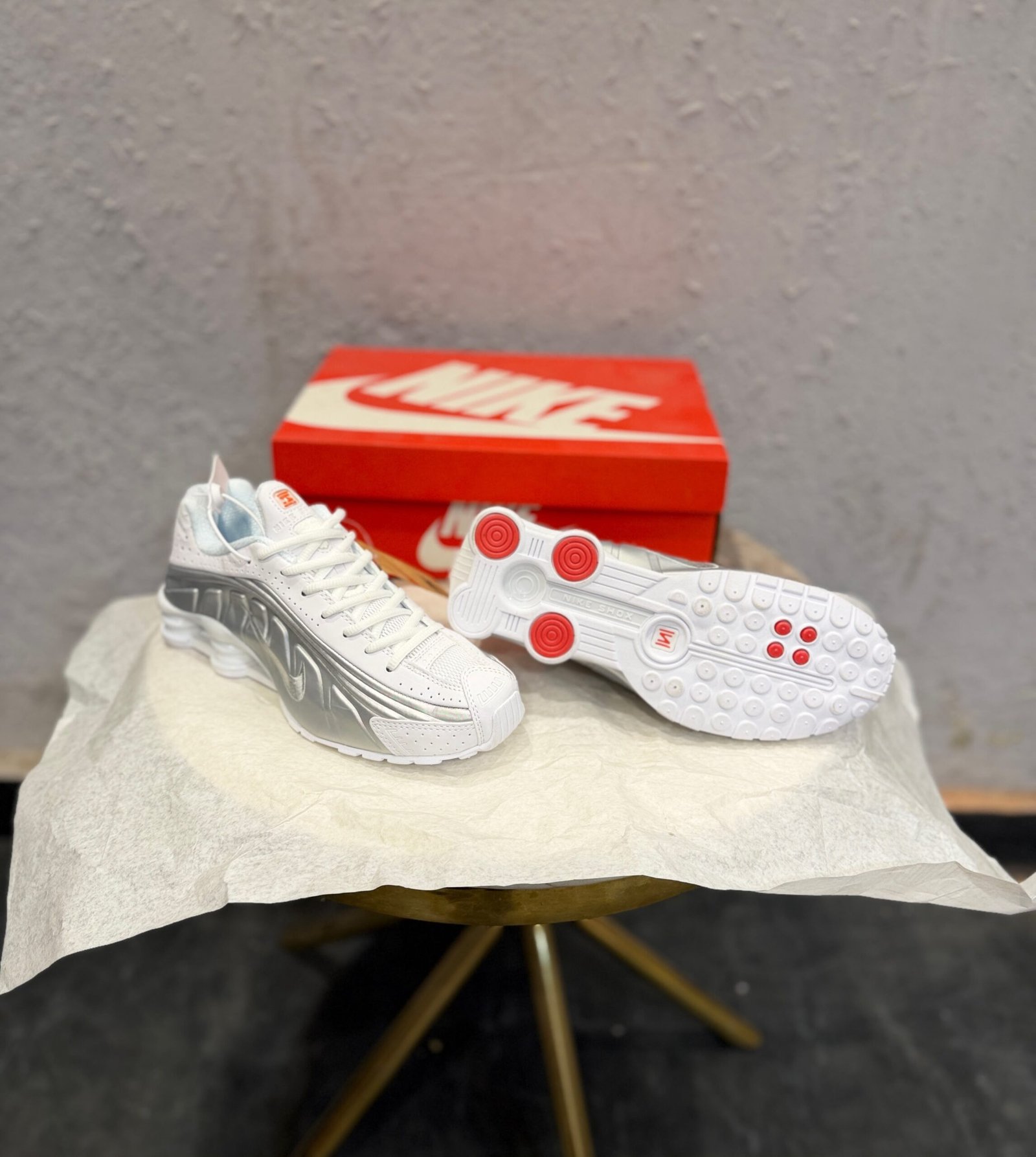 Shox Silver White Silver Sneakers – Premium Performance Edition (1) Shox Silver White Silver Sneakers – Premium Performance Edition (1)