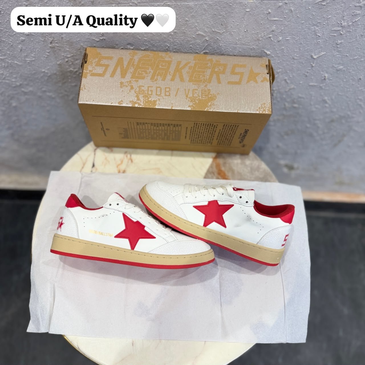 Vintage White Red Lifestyle Sneakers – Premium Comfort & Luxury Street Style